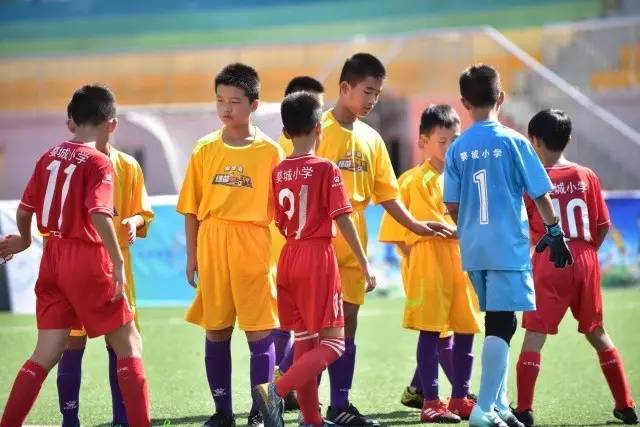 欧国联-C罗2射1传B费莱奥破门 葡萄牙5-1波兰